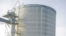 Cement silo